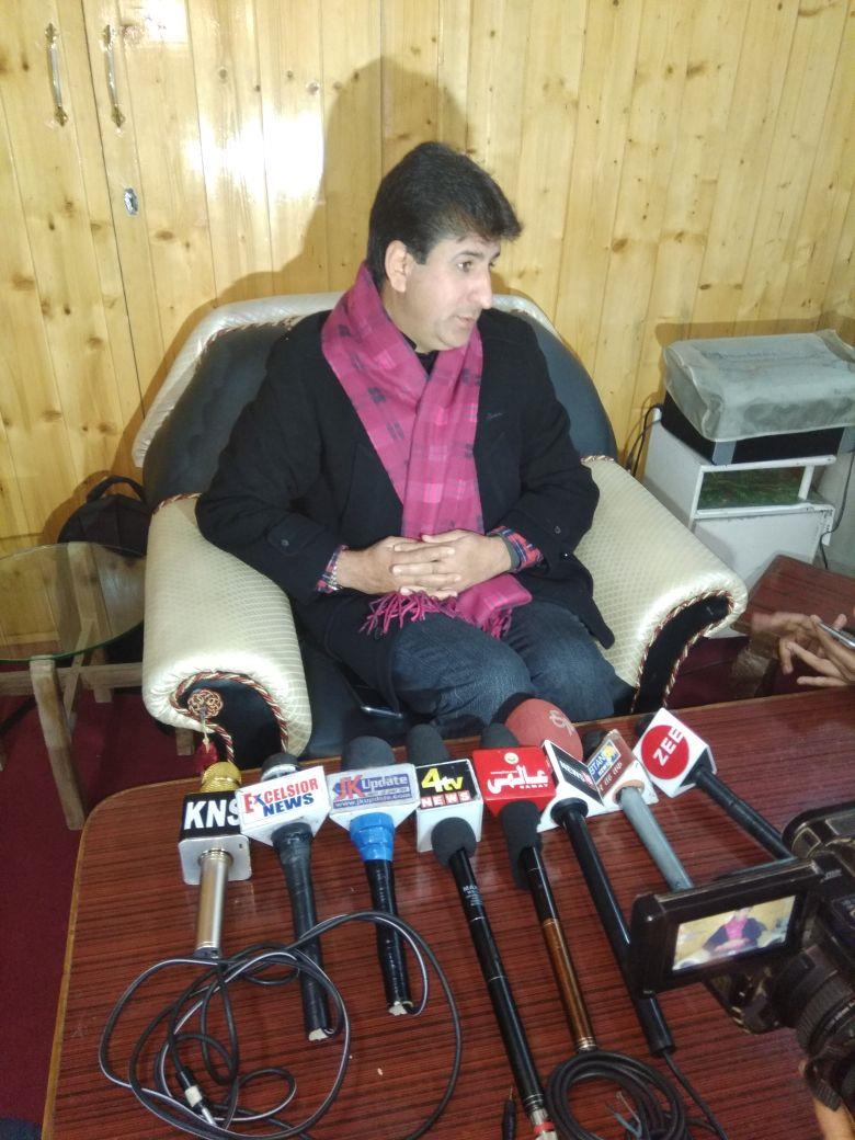 Bashir Veeri criticizes Mehbooba’s decision of inducting brother into cabinet